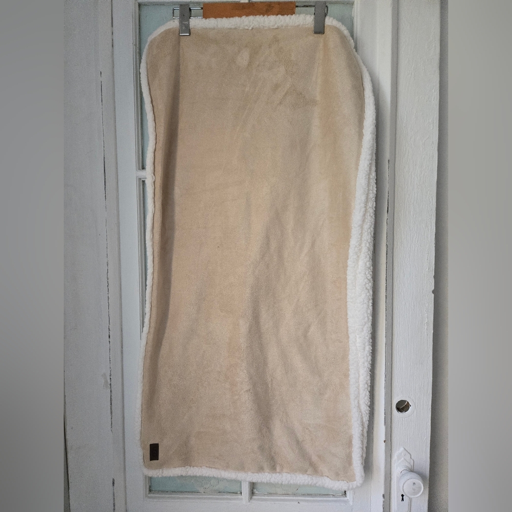UGG Cream Sherpa Baby Blanket – Reversible Faux Suede & Fleece Cozy Throw